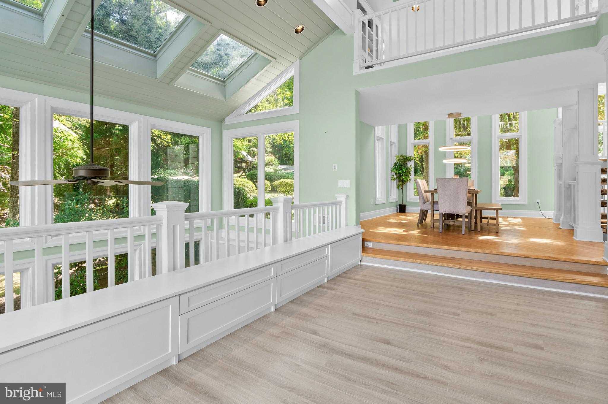 856 Saint Edmonds Pl photo 27