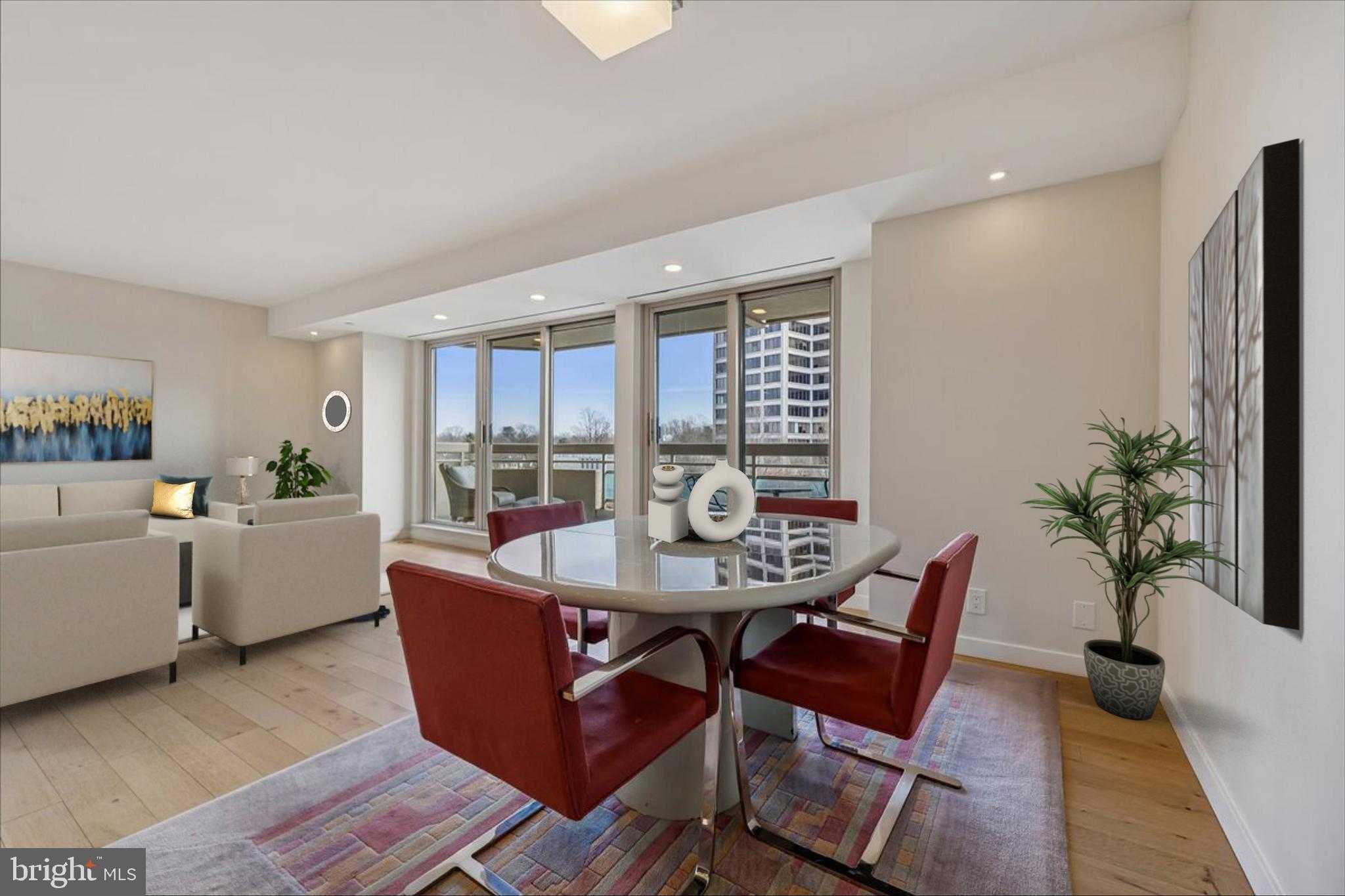 5600 Wisconsin Ave photo 9