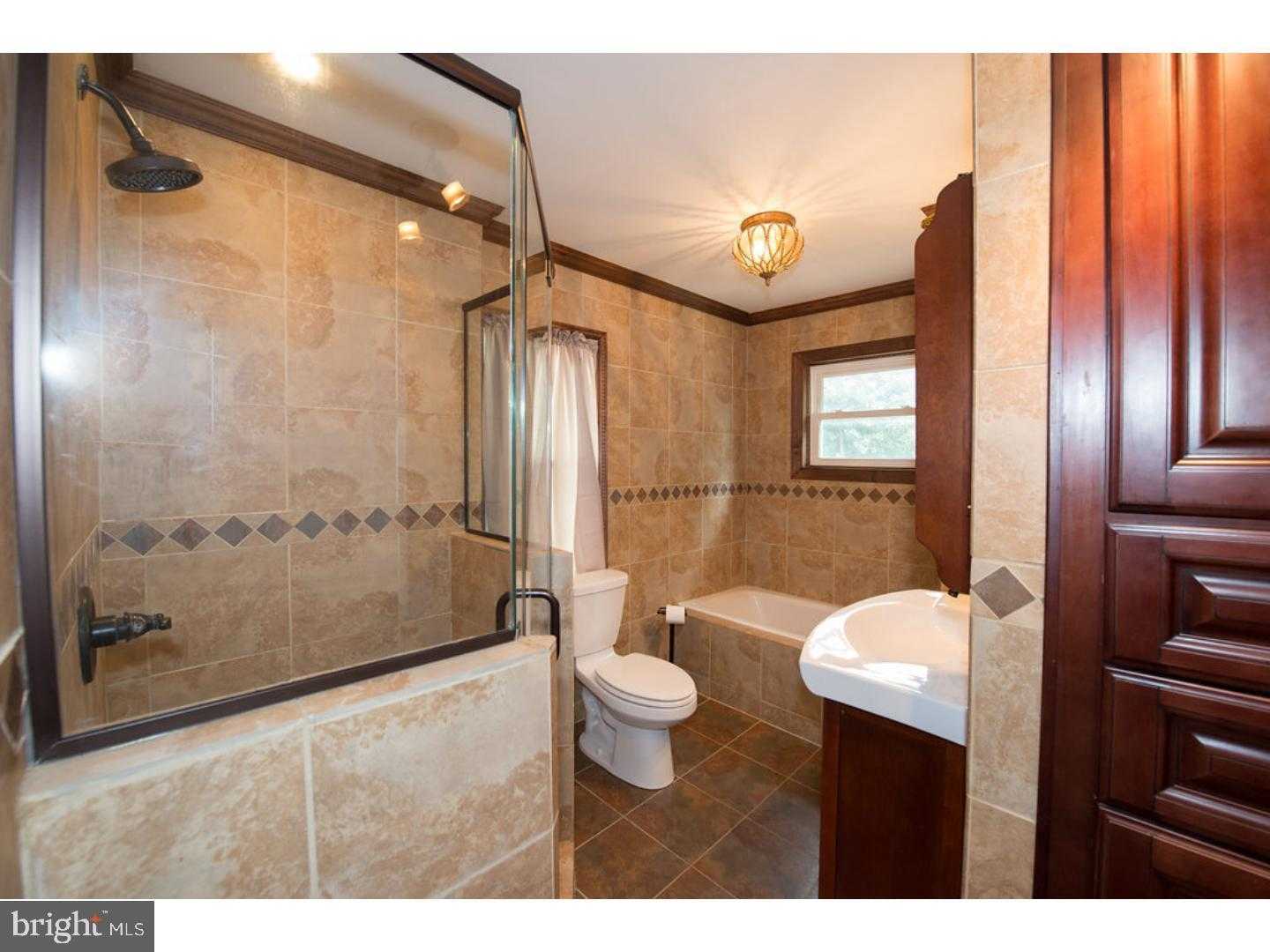 1755 Rockwell Rd photo 8