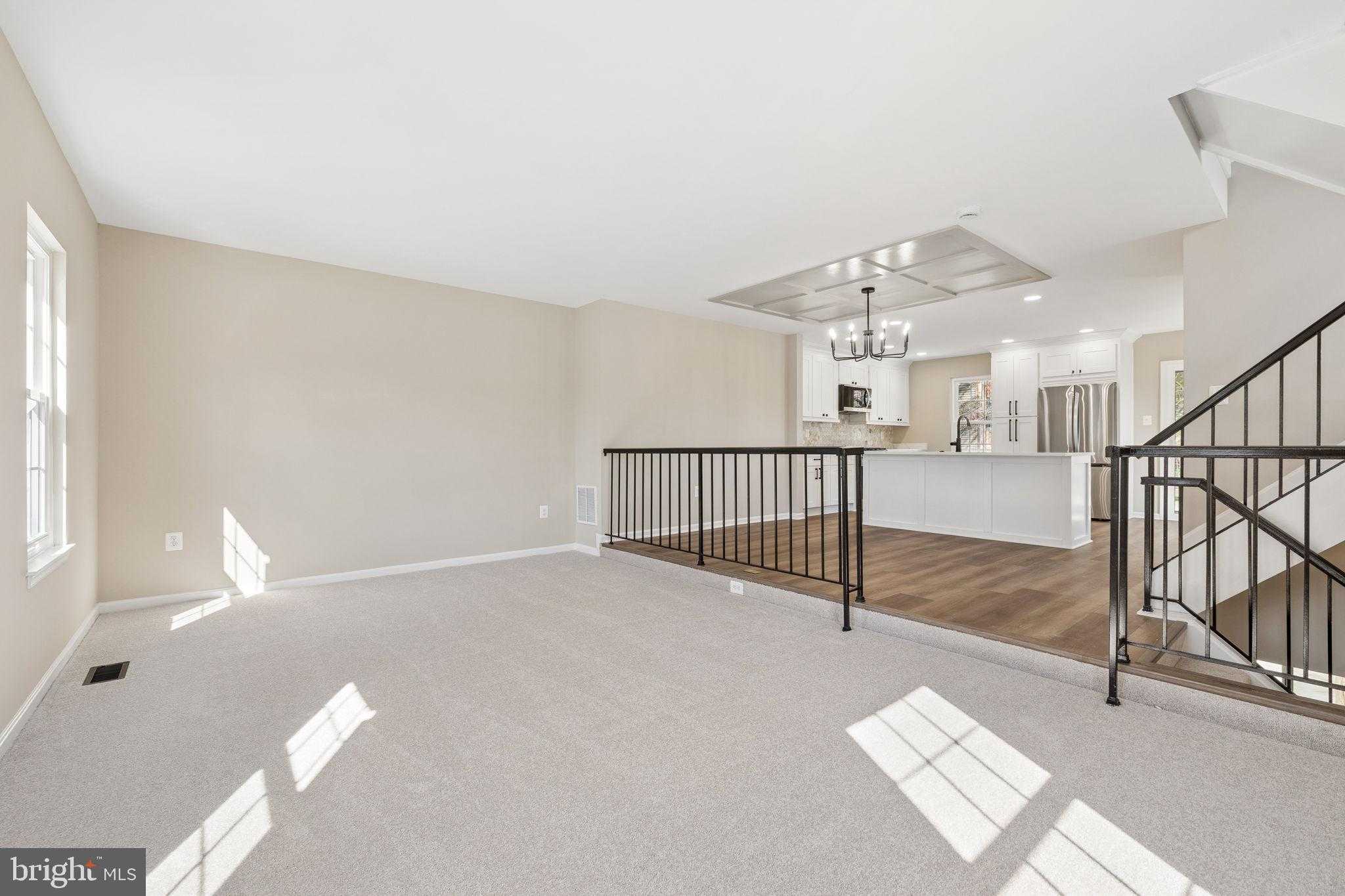 7800 Solomon Seal Dr photo 8