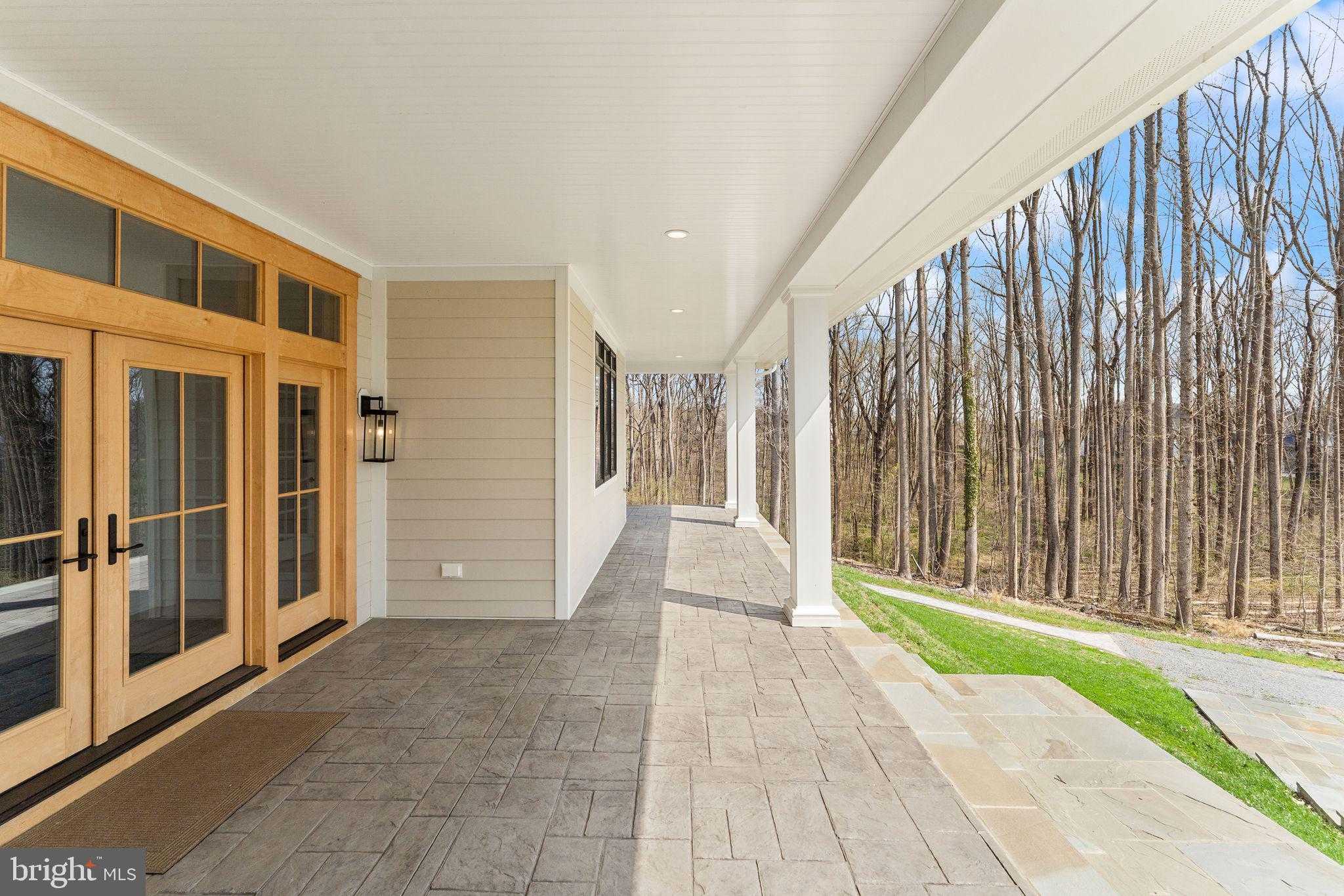 17819 Yatton Rd photo 7