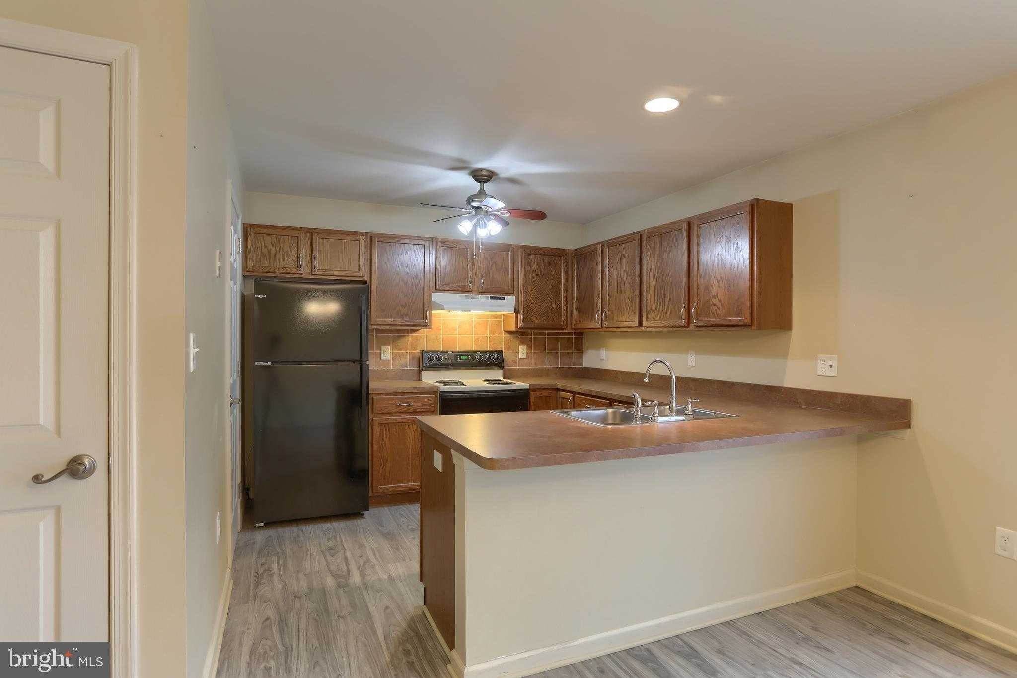 337 Lighthouse Dr photo 13