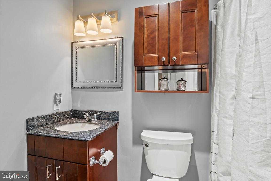 353 N 41st St photo 32