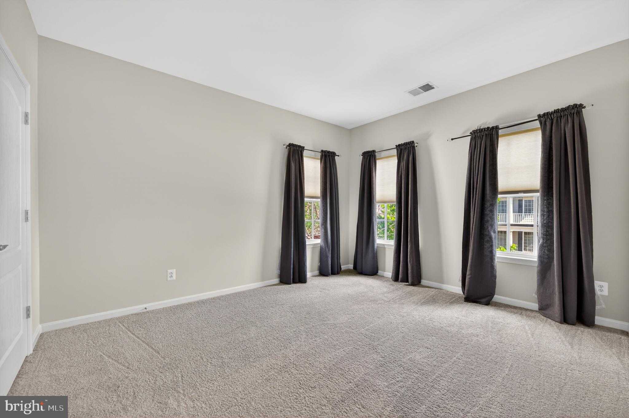 10582 Poagues Battery Dr photo 56