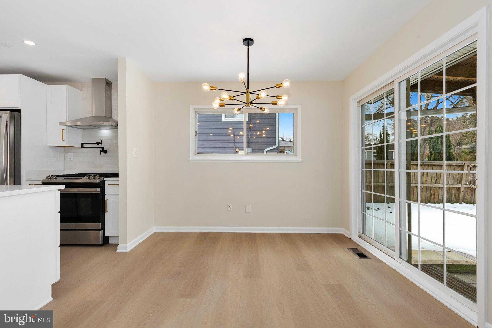 13530 Vandalia Dr photo 12