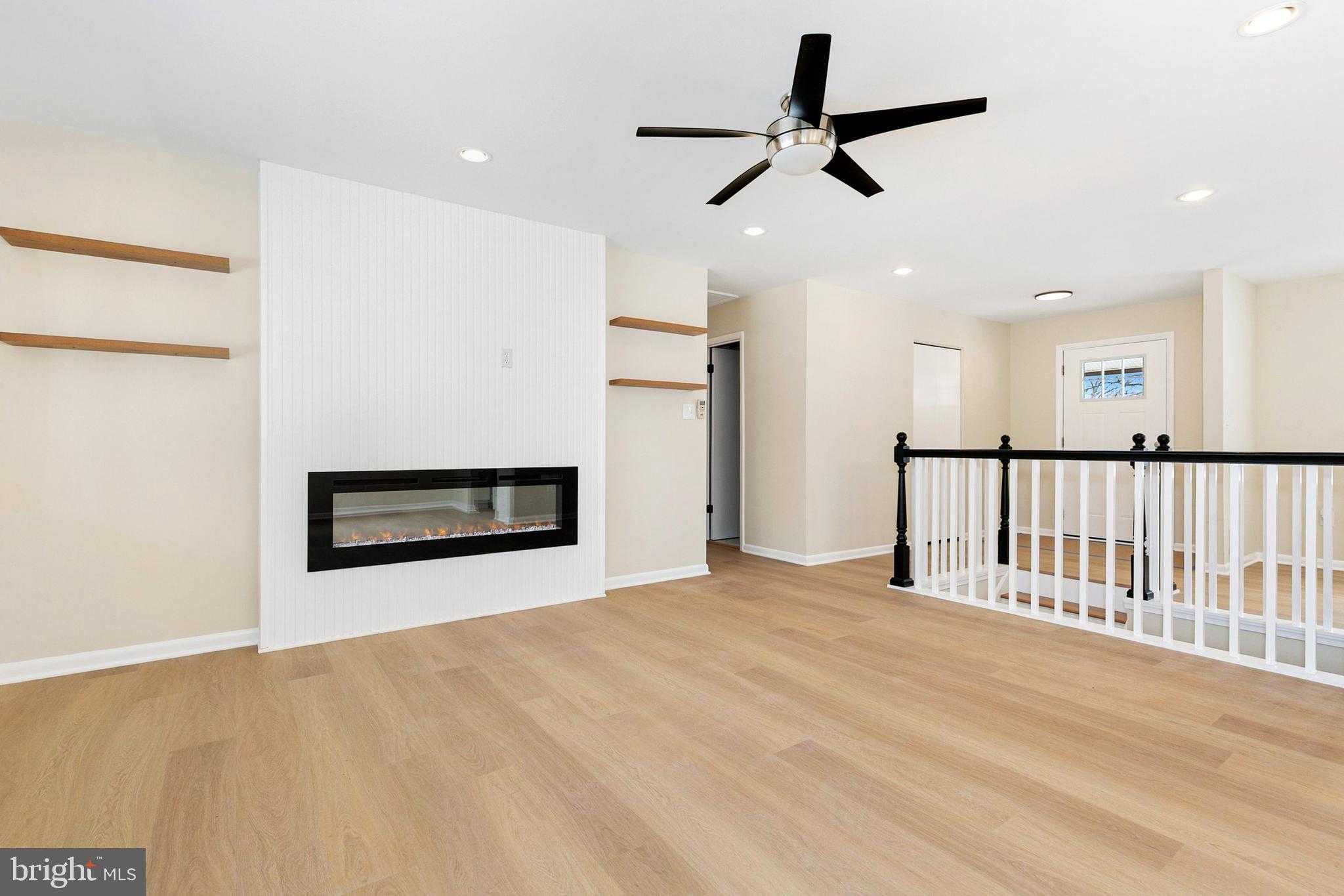 13530 Vandalia Dr photo 18