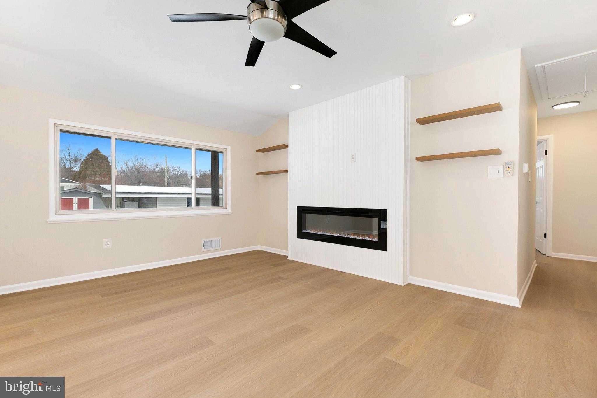 13530 Vandalia Dr photo 19