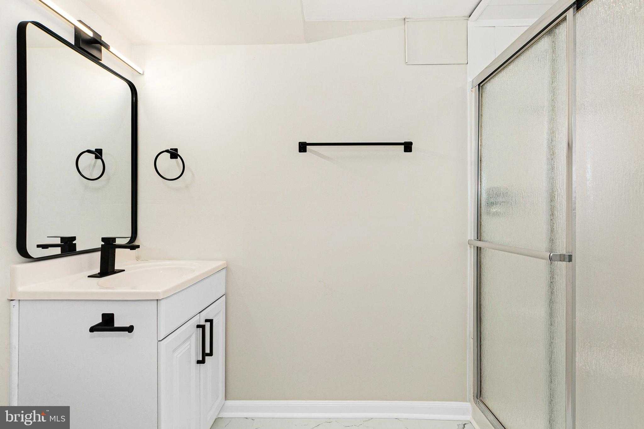 13530 Vandalia Dr photo 41