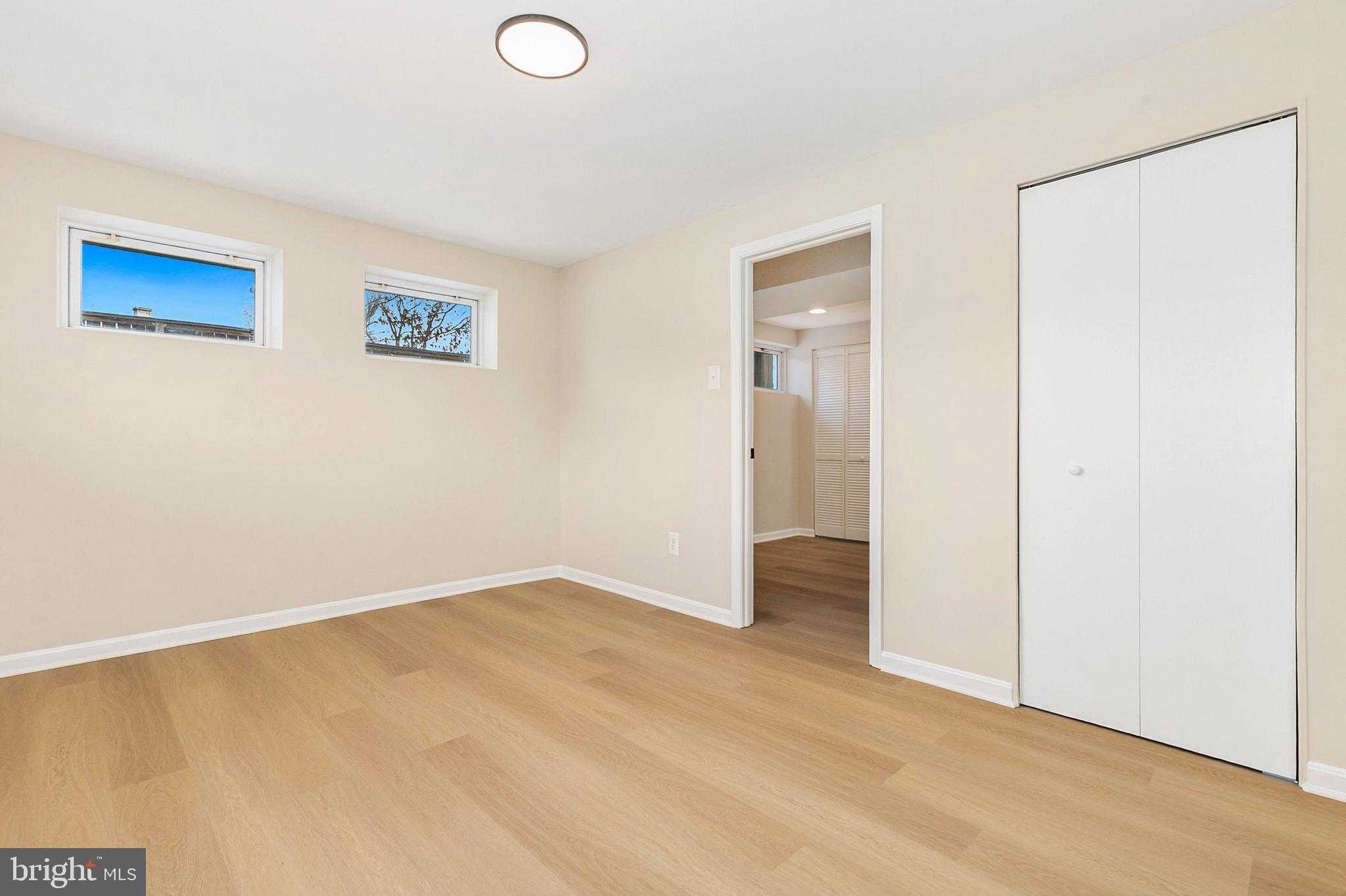 13530 Vandalia Dr photo 47