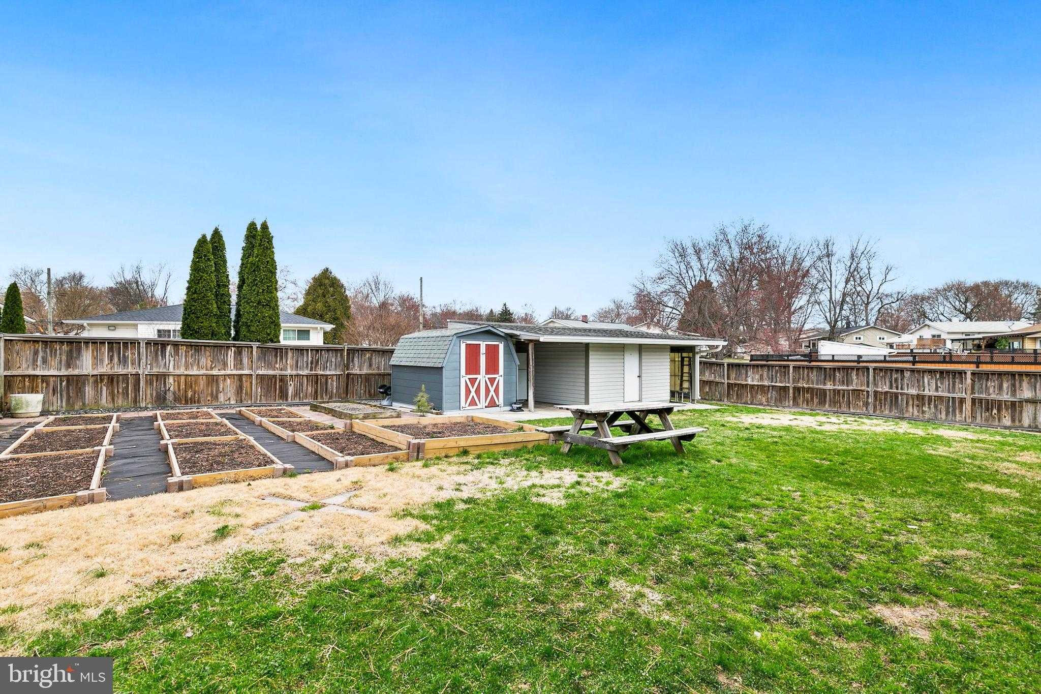 13530 Vandalia Dr photo 55