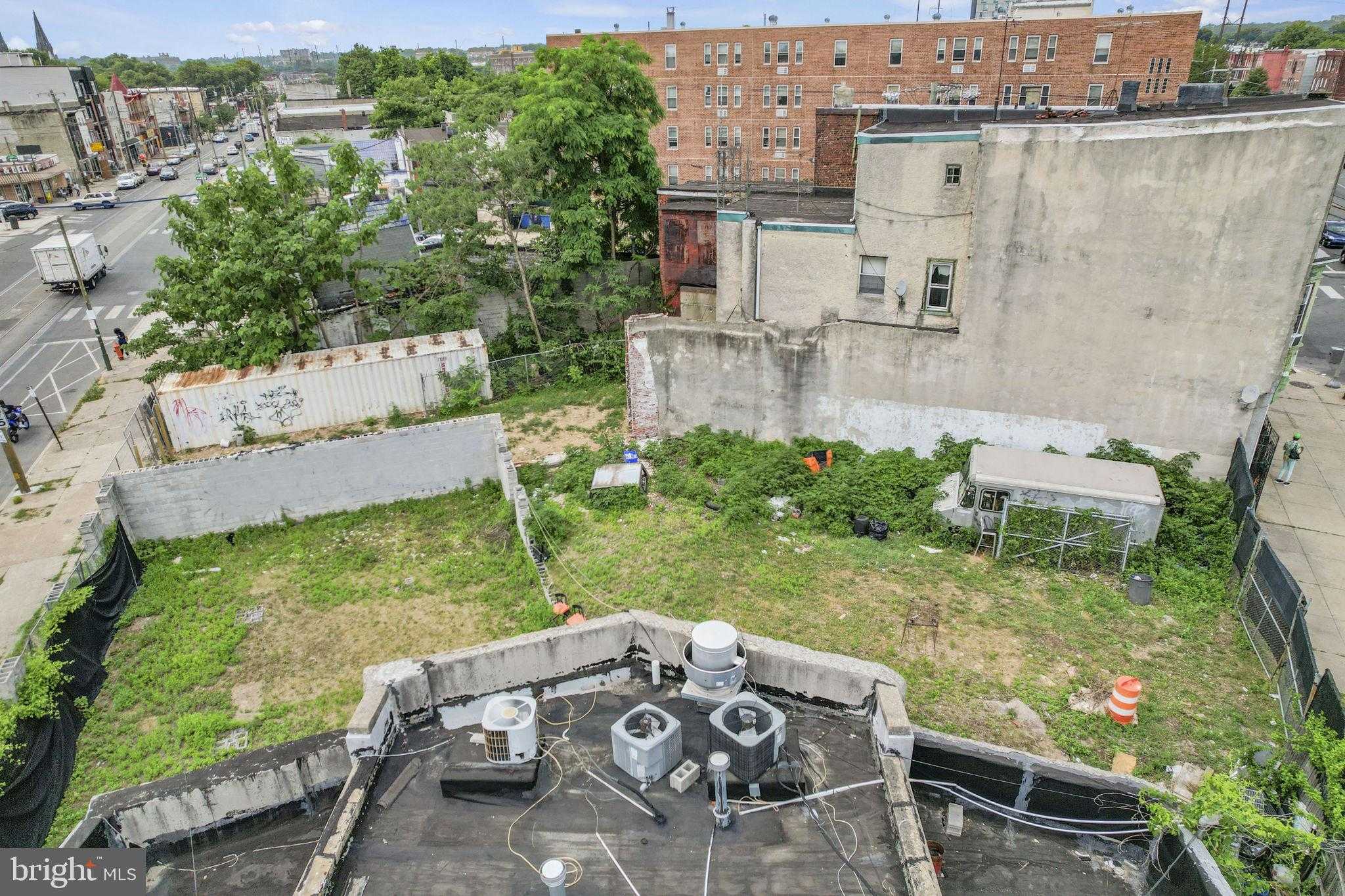 4401 Lancaster Ave photo 10