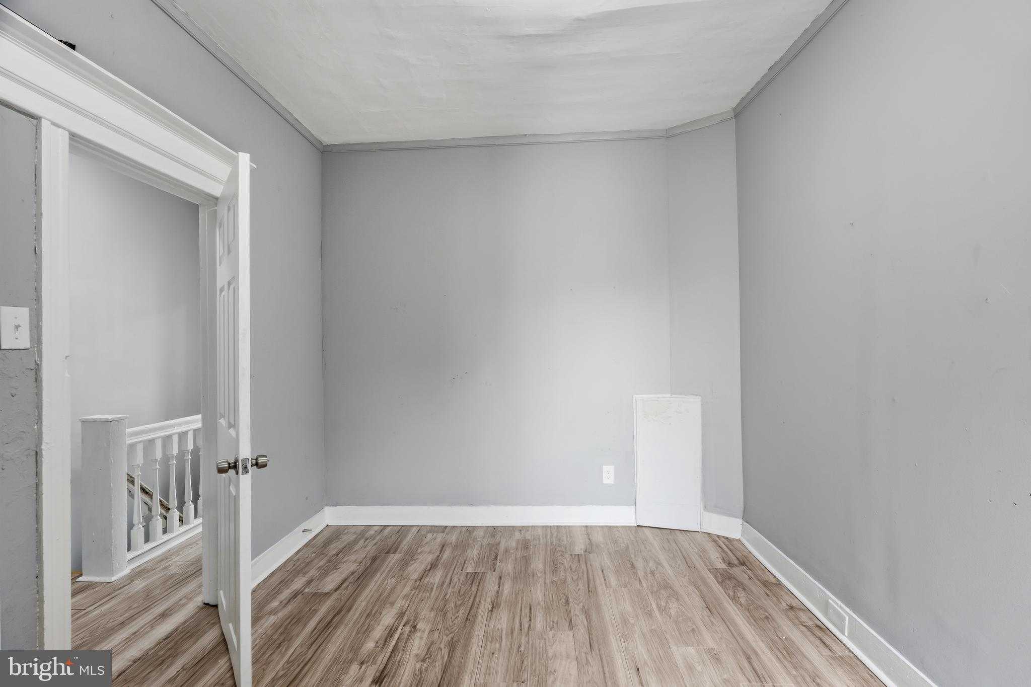 6139 Locust St photo 28