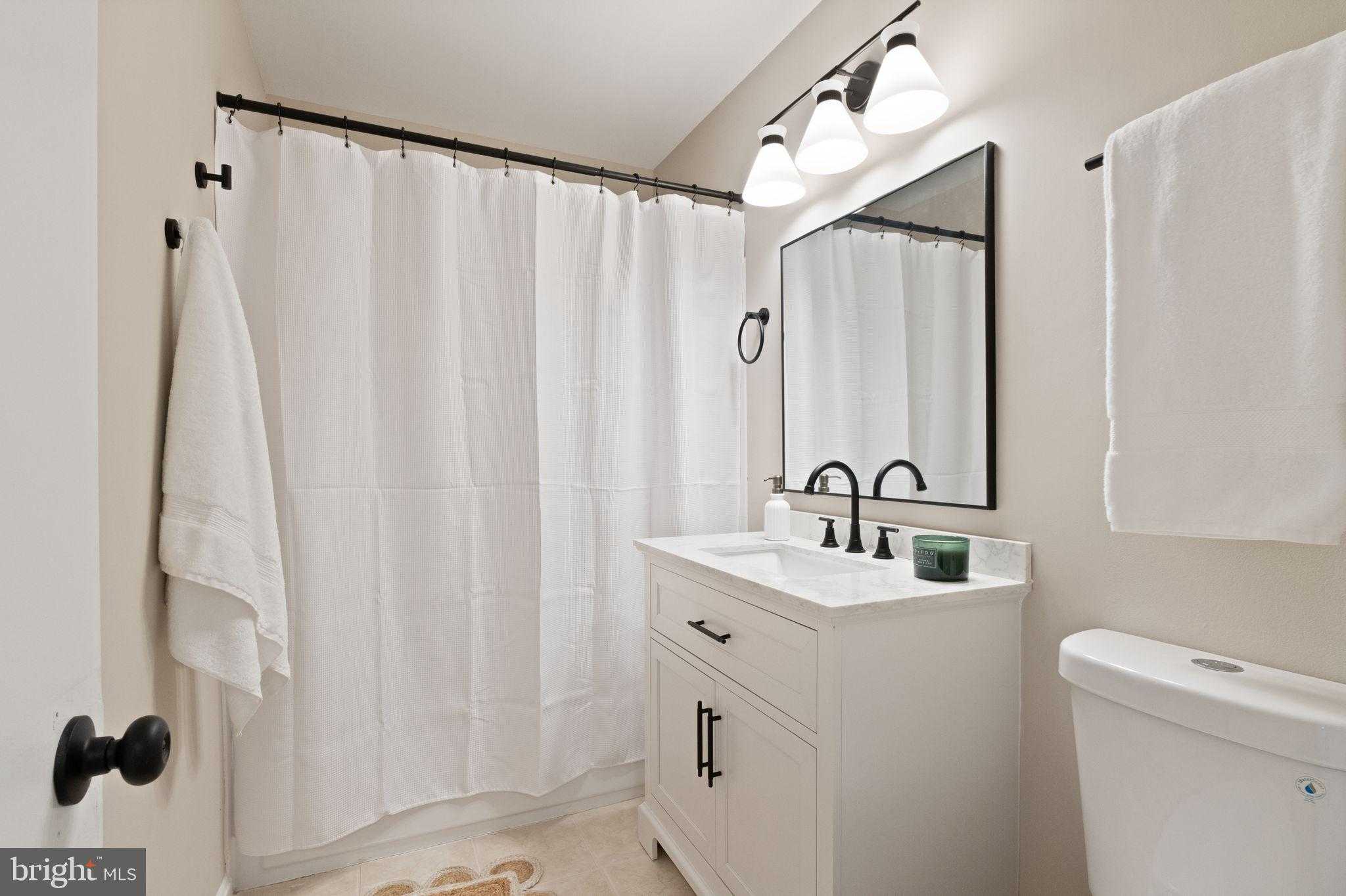 14623 Bakersfield St photo 7