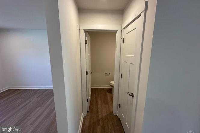 227 Monroe Ave photo 8