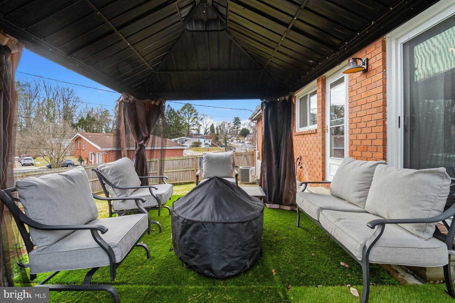 902 Bittersweet Rd photo 19