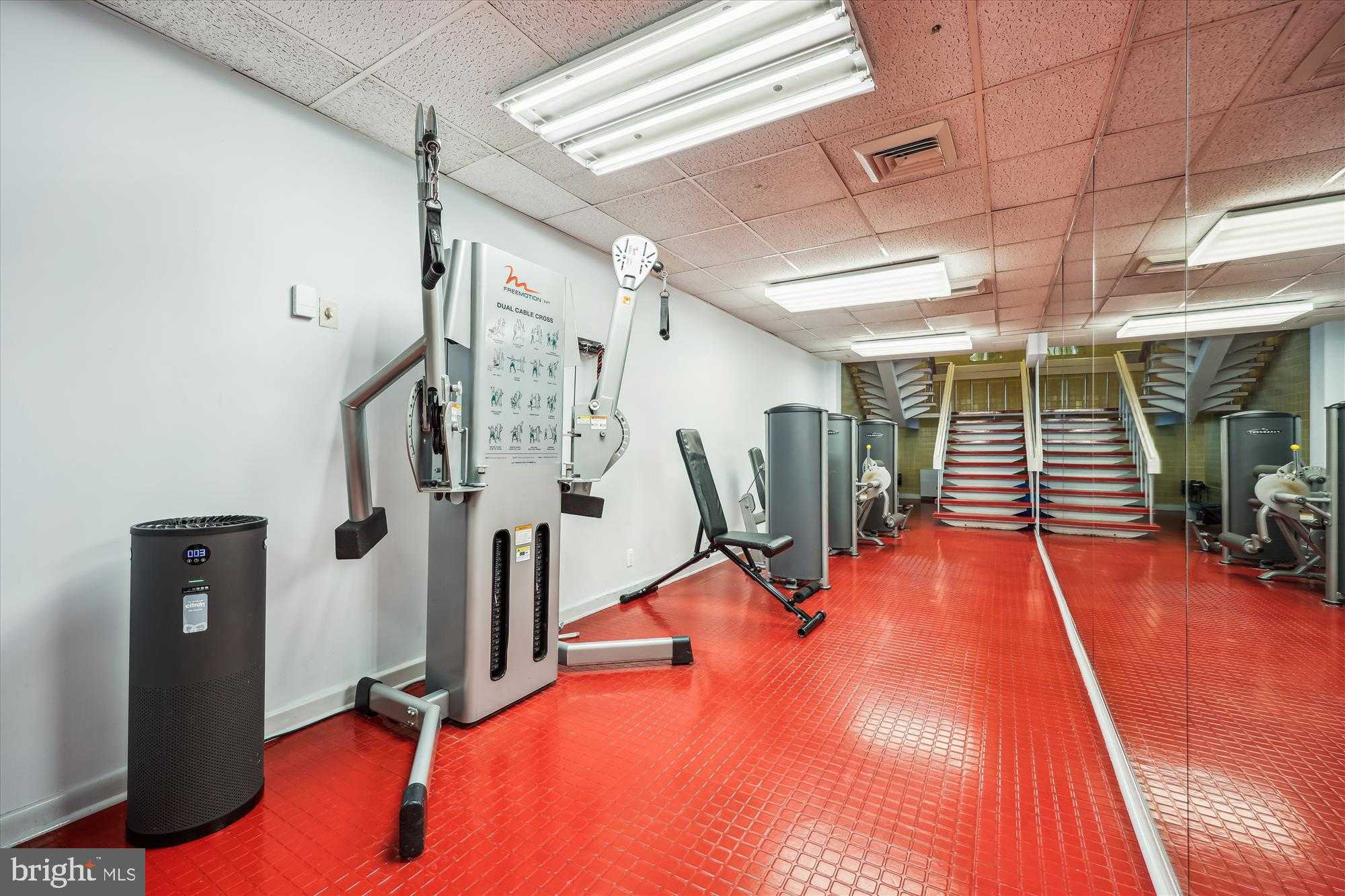 4601 N Park Ave photo 45