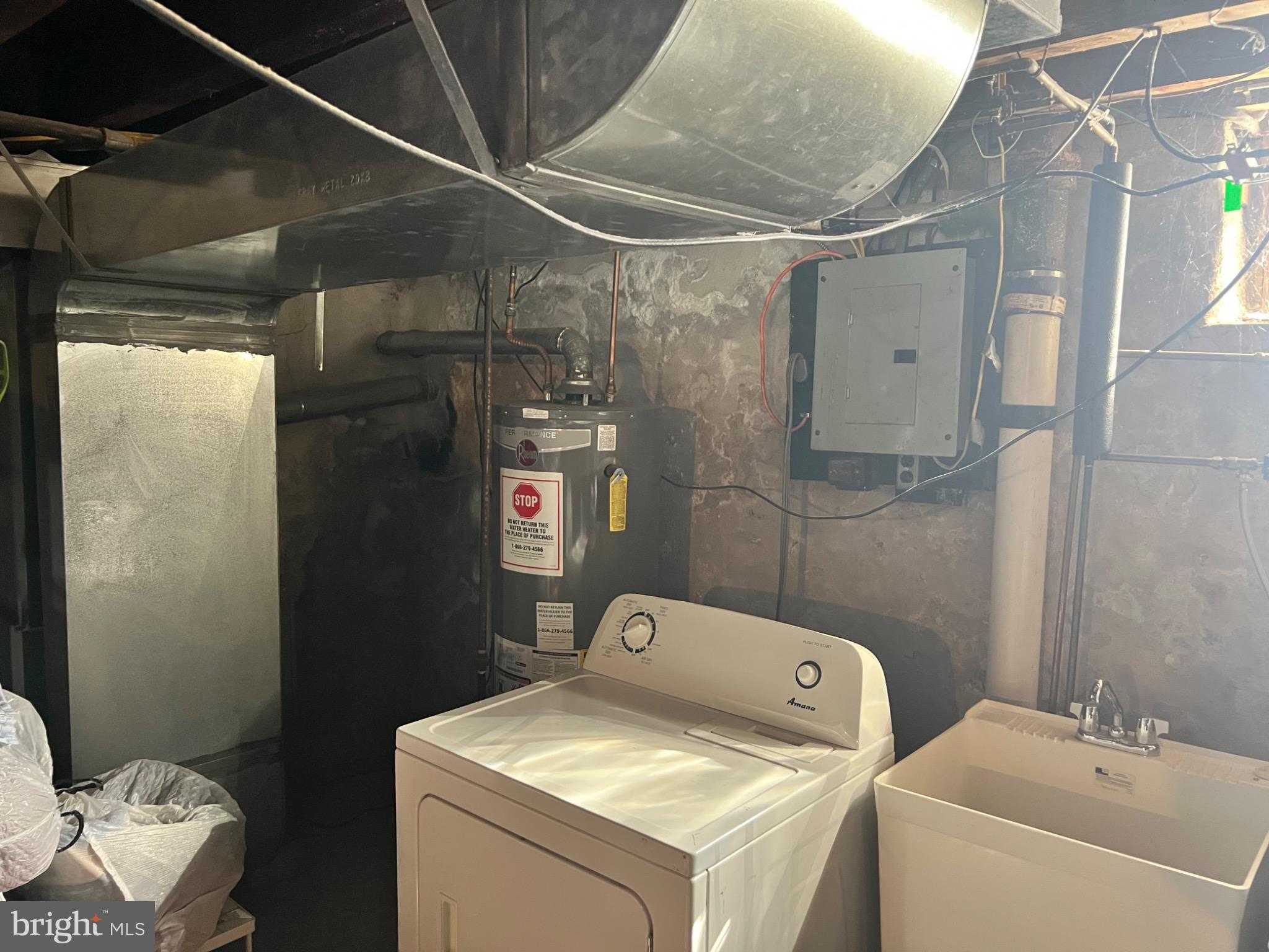 7140 Dorel St photo 8