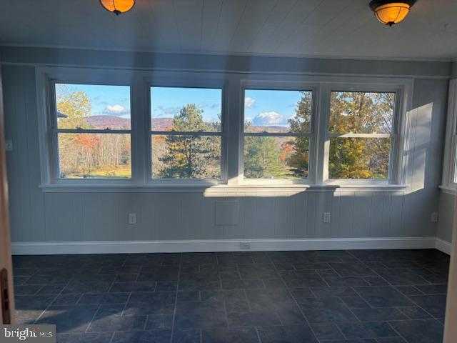 342 Smoke Rise photo 3