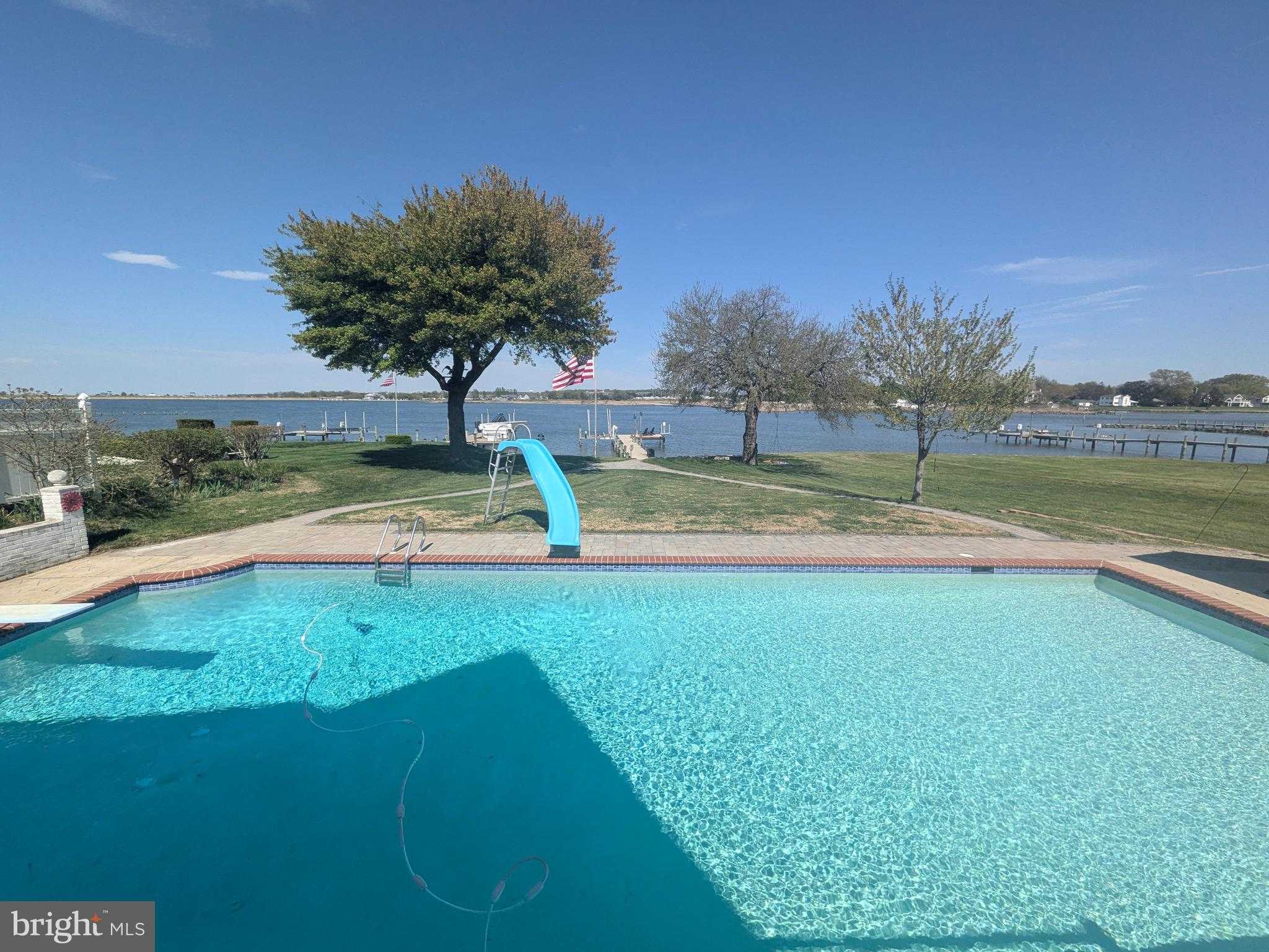 802 Broadcreek Dr photo 82