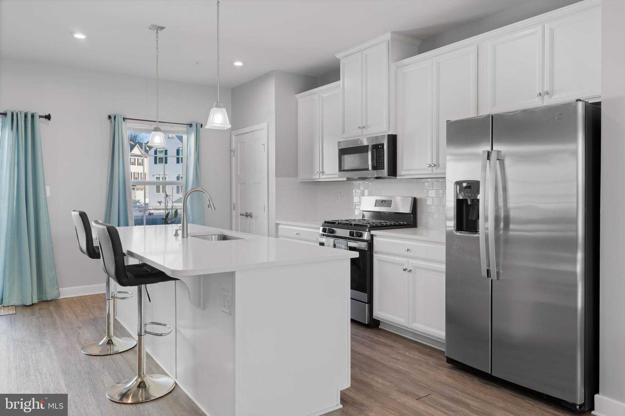 110 Bethlehem Pl photo 11