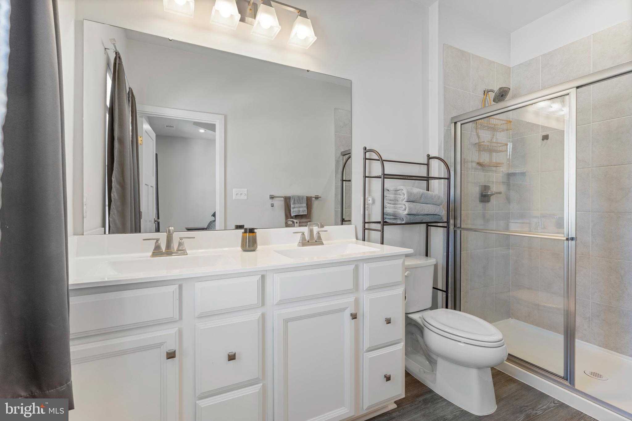 110 Bethlehem Pl photo 22