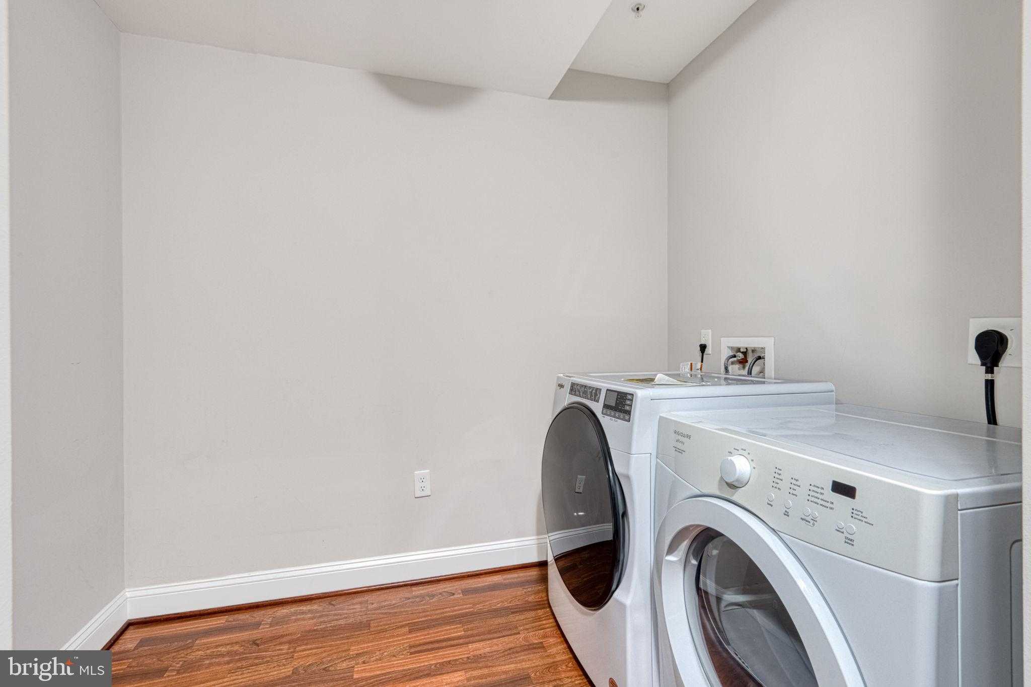 6301 Edsall Rd Unit 418 photo 32