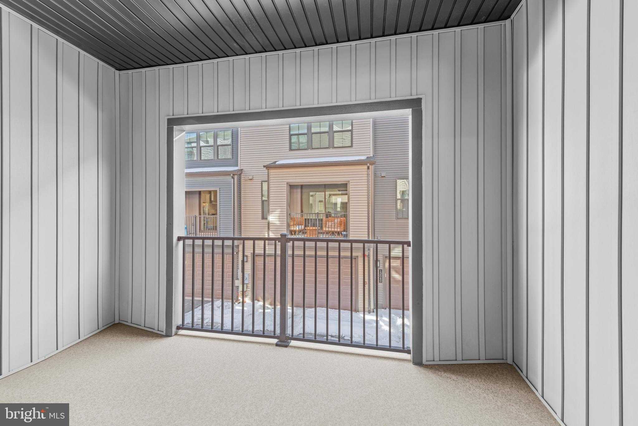 13039 Hattontown Sq photo 28