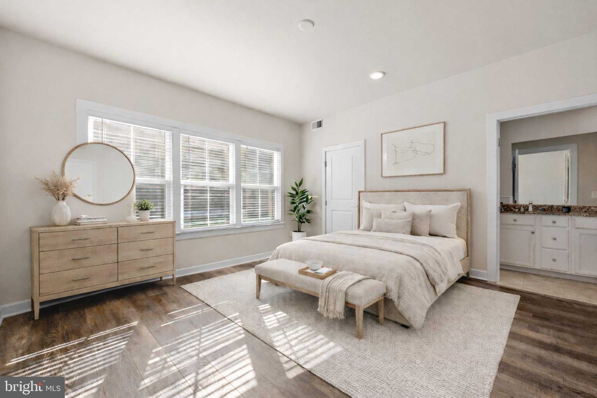 13039 Hattontown Sq photo 38