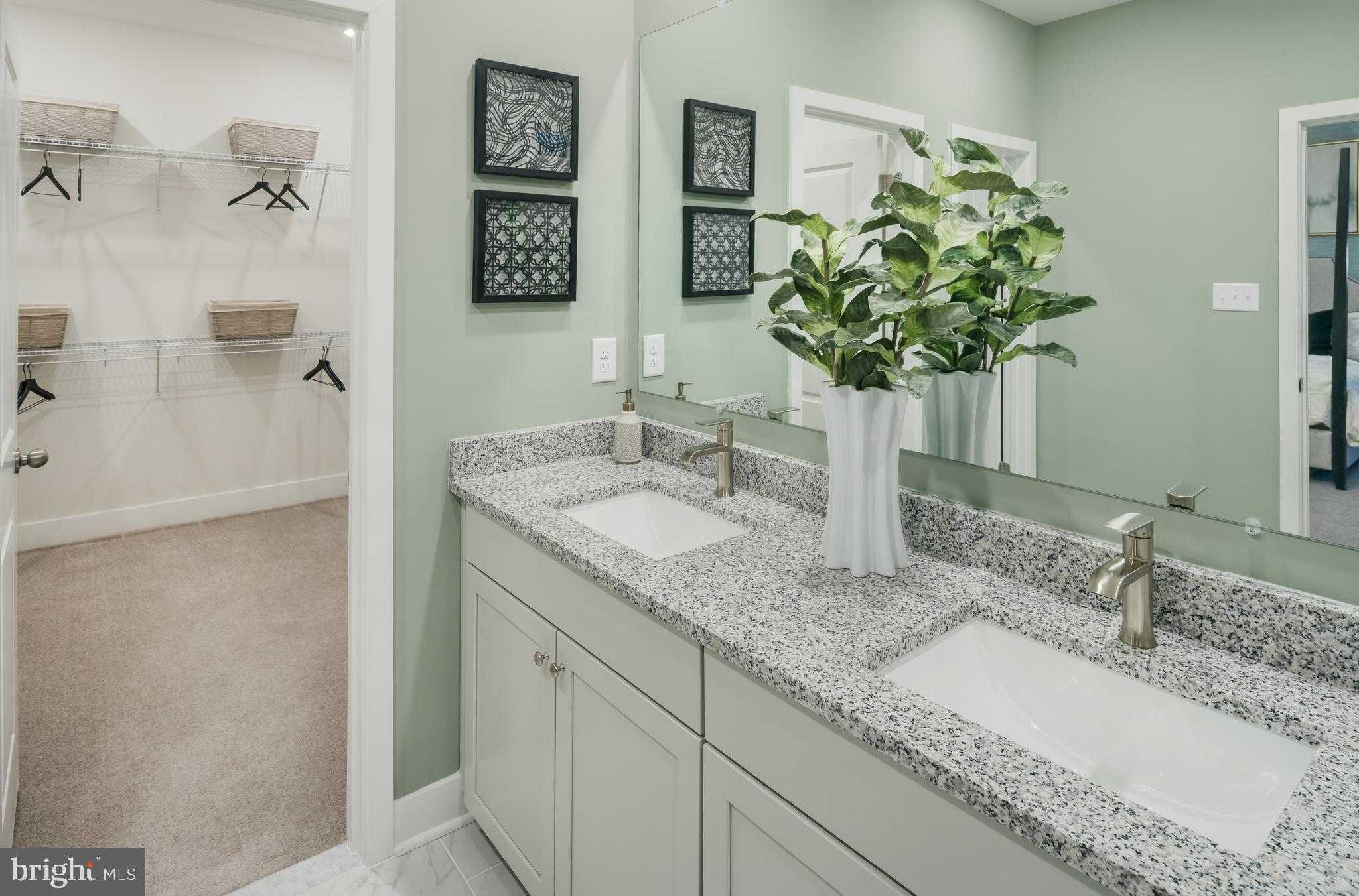 5434 Newport Cir photo 7