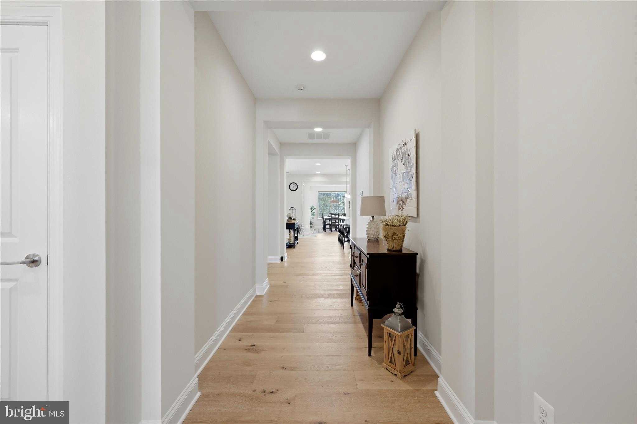 136 Mallard Dr photo 9