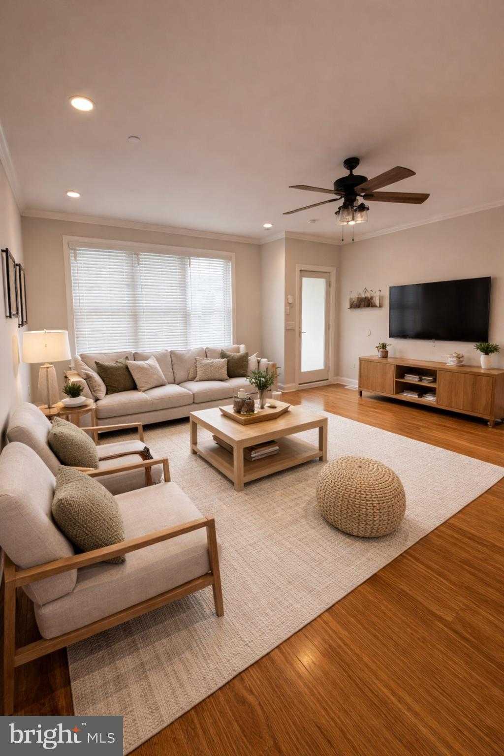 151 Levering St photo 3