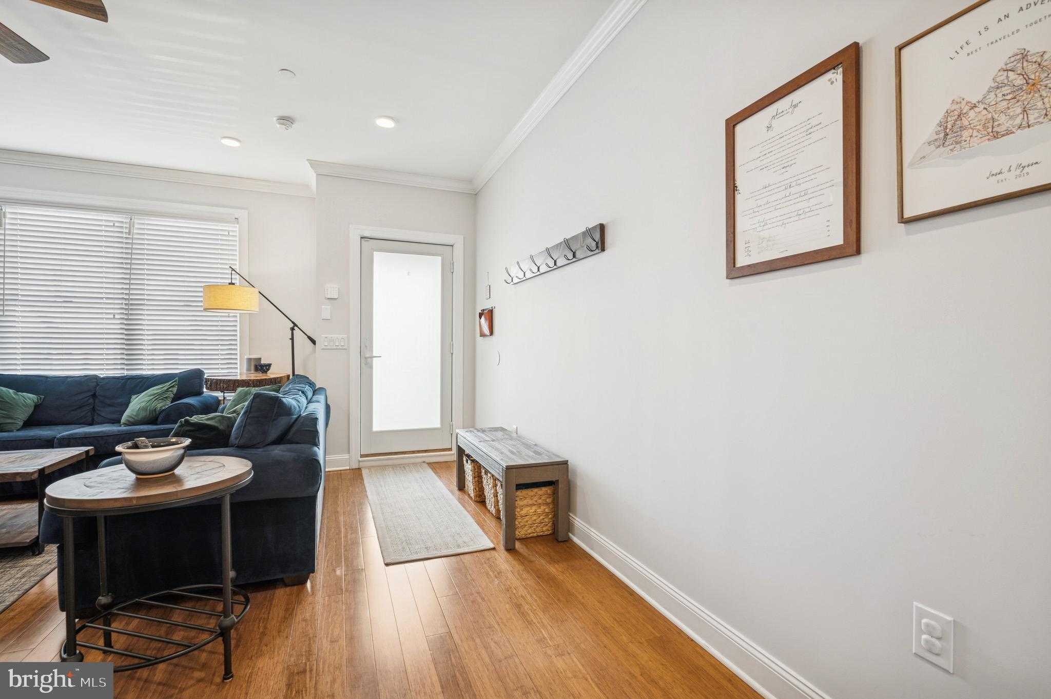 151 Levering St photo 9