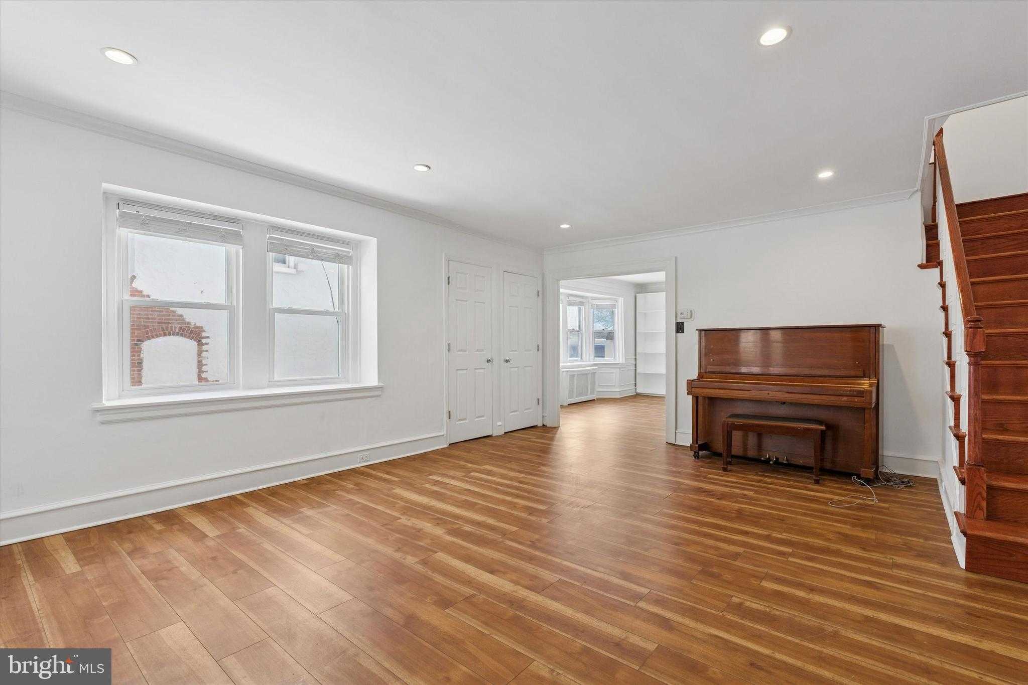 226 Upland Rd photo 6