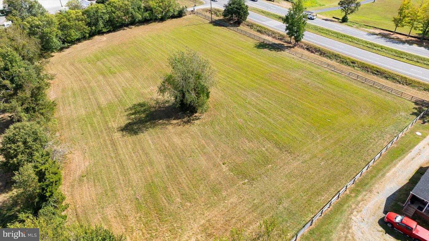 1416 Warrenton Rd photo 18