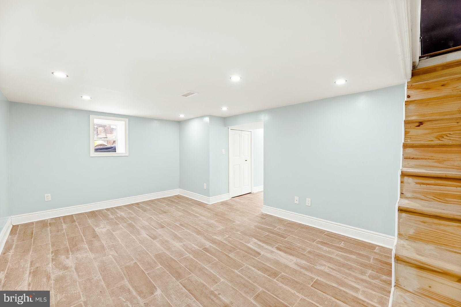 6059 Lawndale Ave photo 35