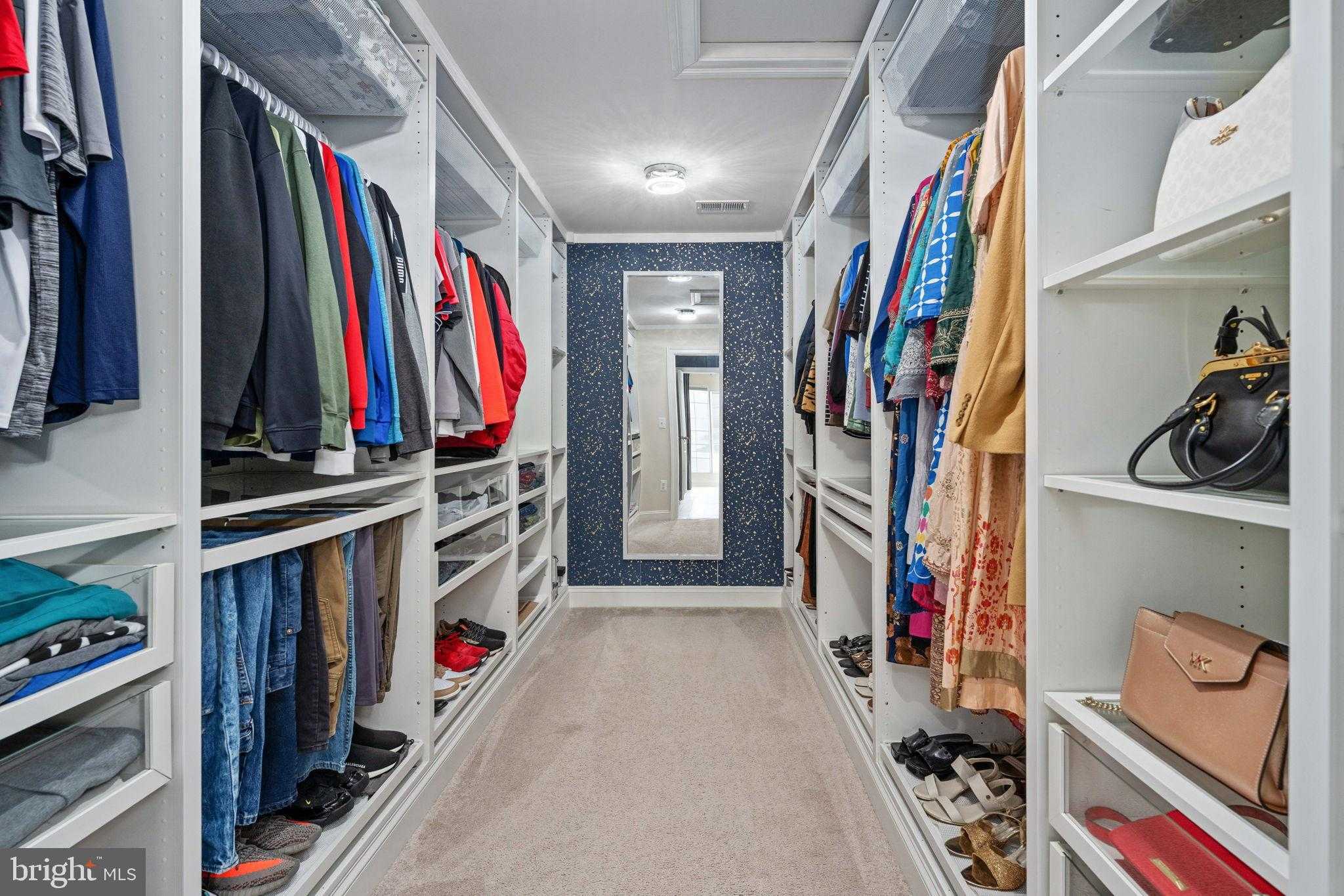 564 Coastal Ave photo 47