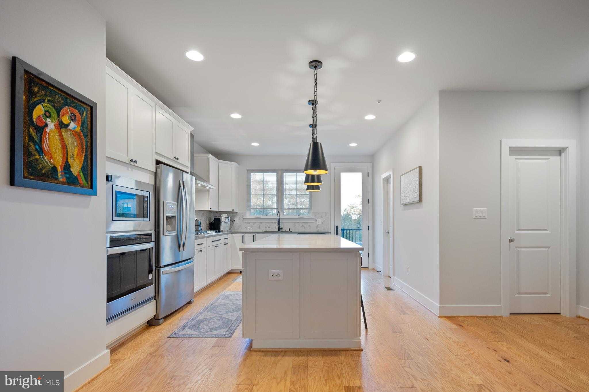 5509 Valmarana Way photo 11