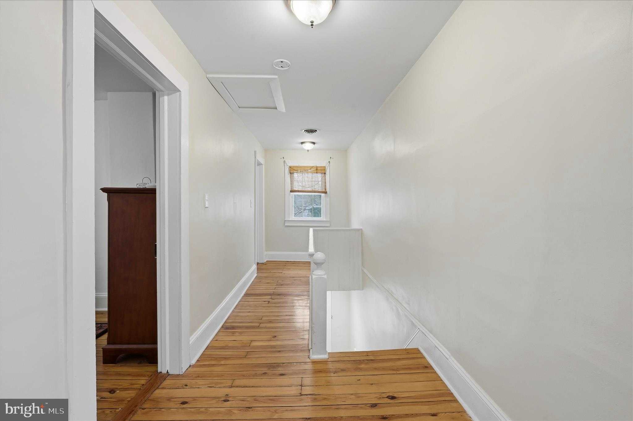 2 W Main St photo 38