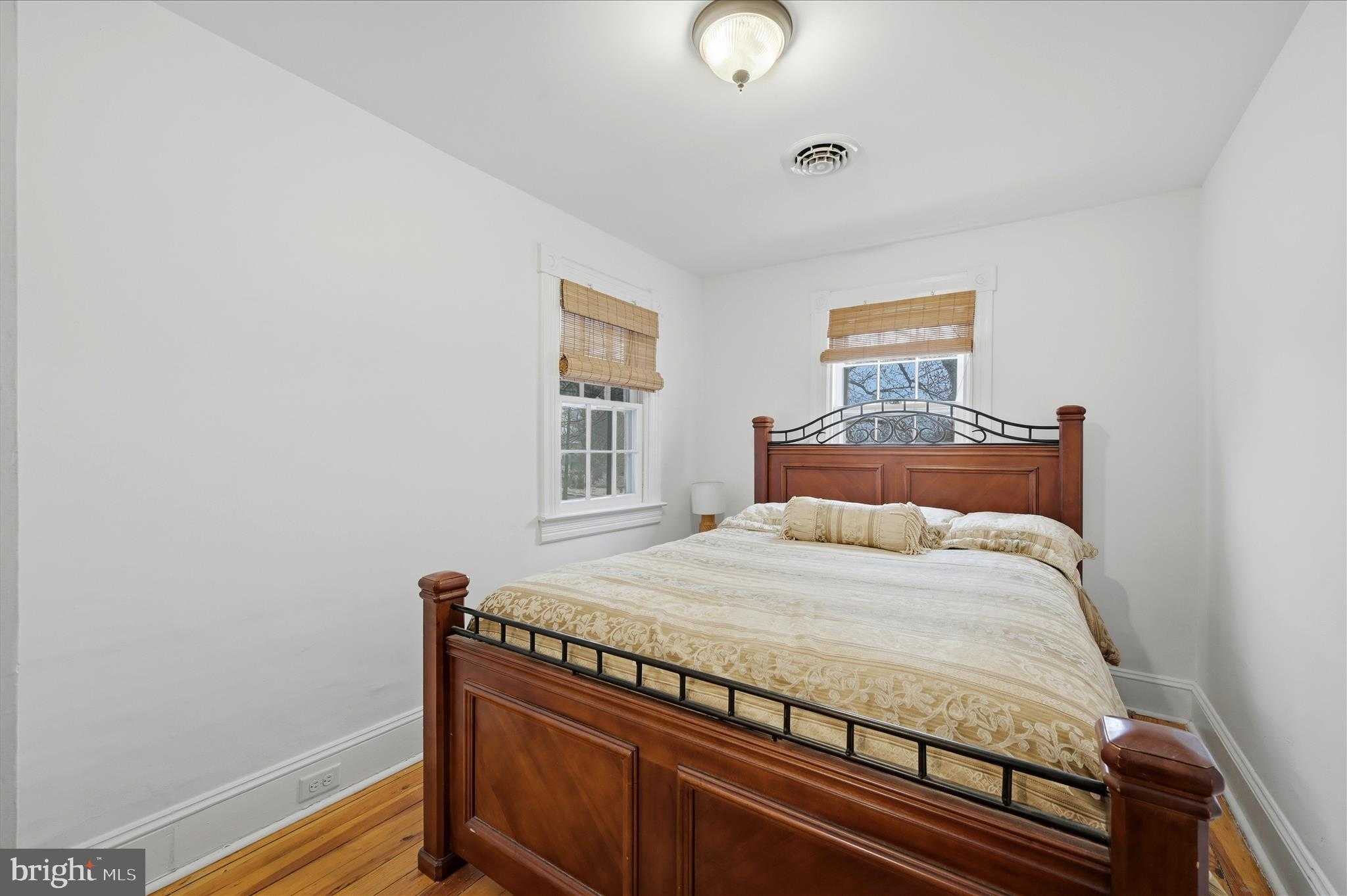 2 W Main St photo 45