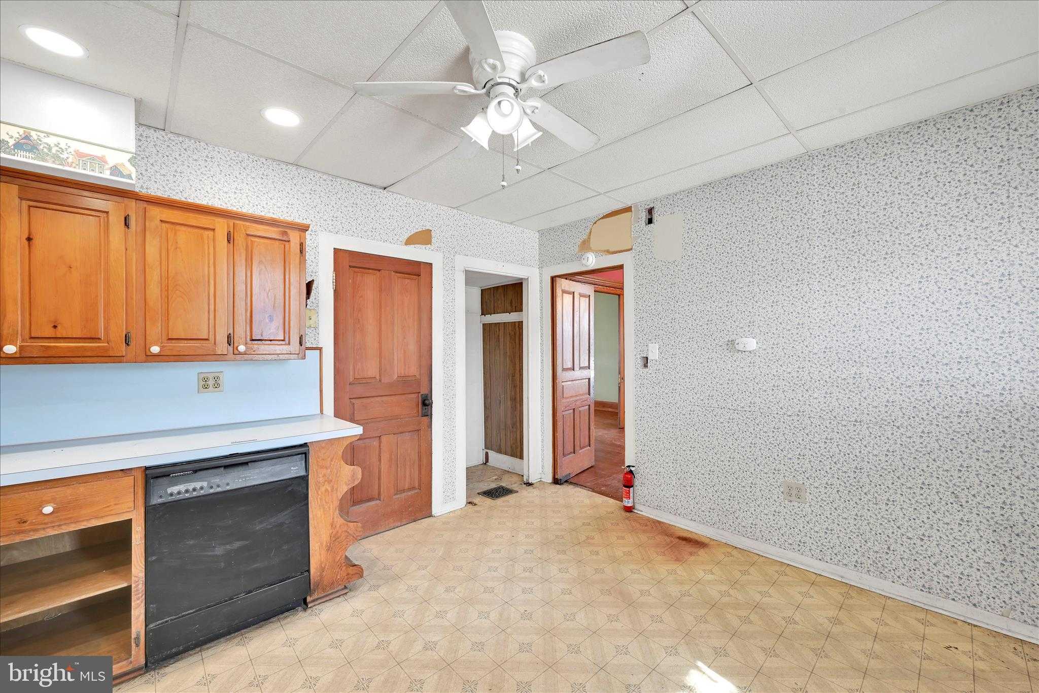 418 North St photo 14