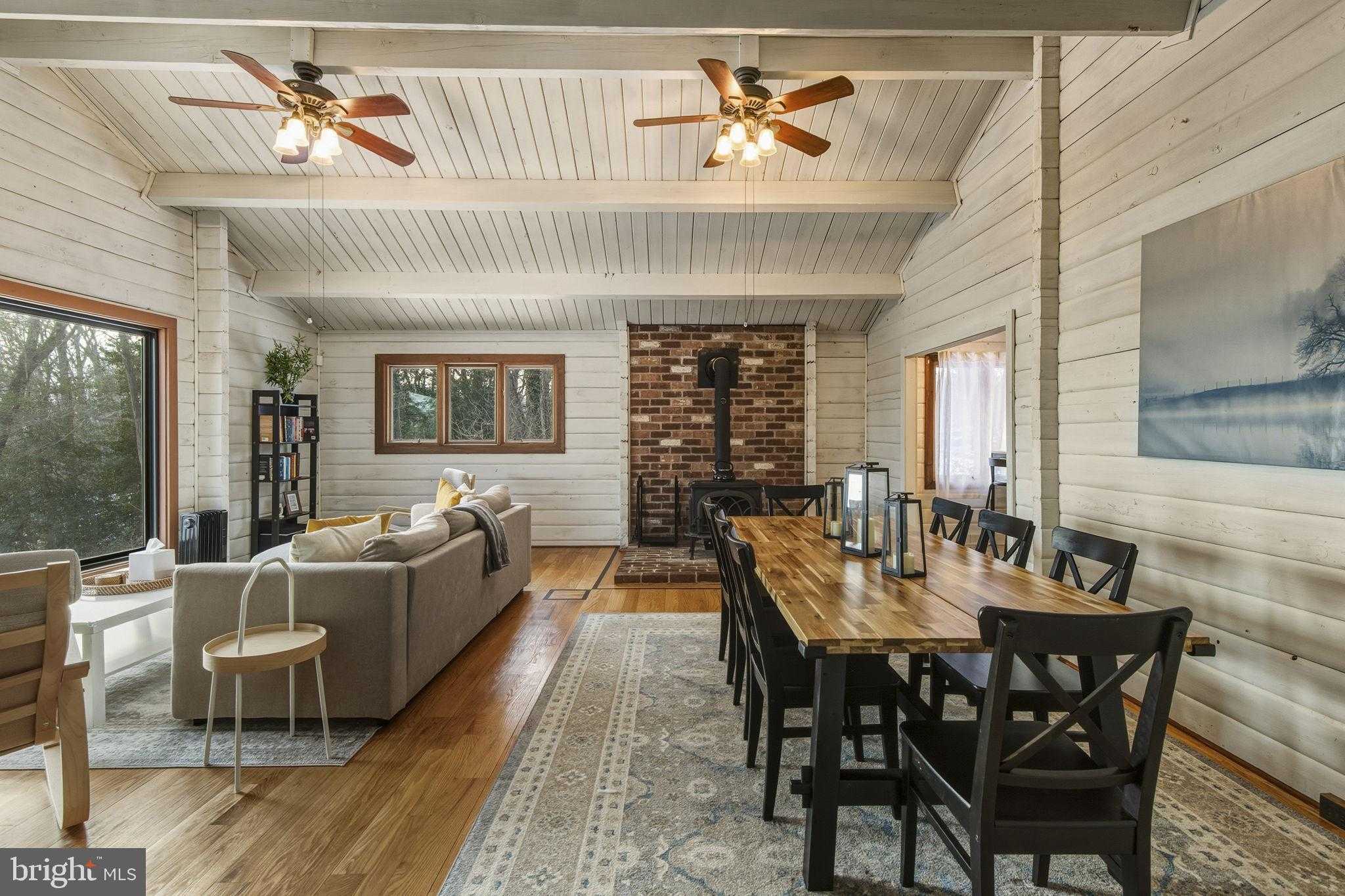 137 Plum Point Rd photo 3