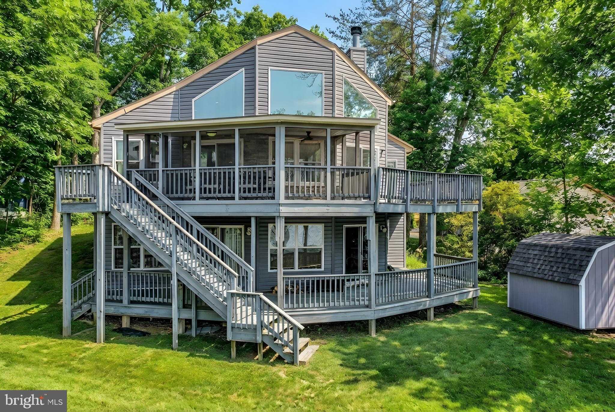 248 Washington St photo 101