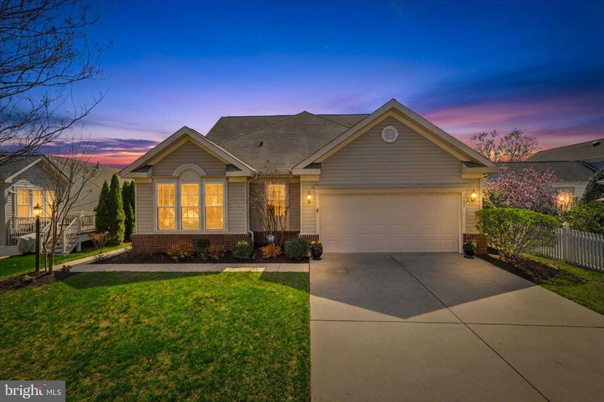 14025 Breeders Cup Dr photo 2