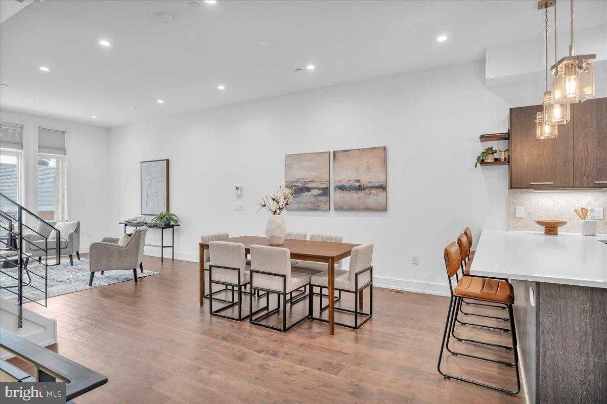 602 N 5th St Unit 5 photo 2