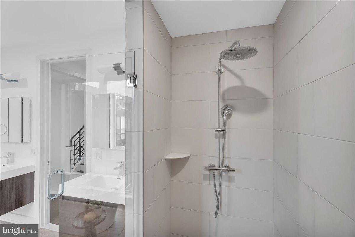 602 N 5th St Unit 5 photo 27