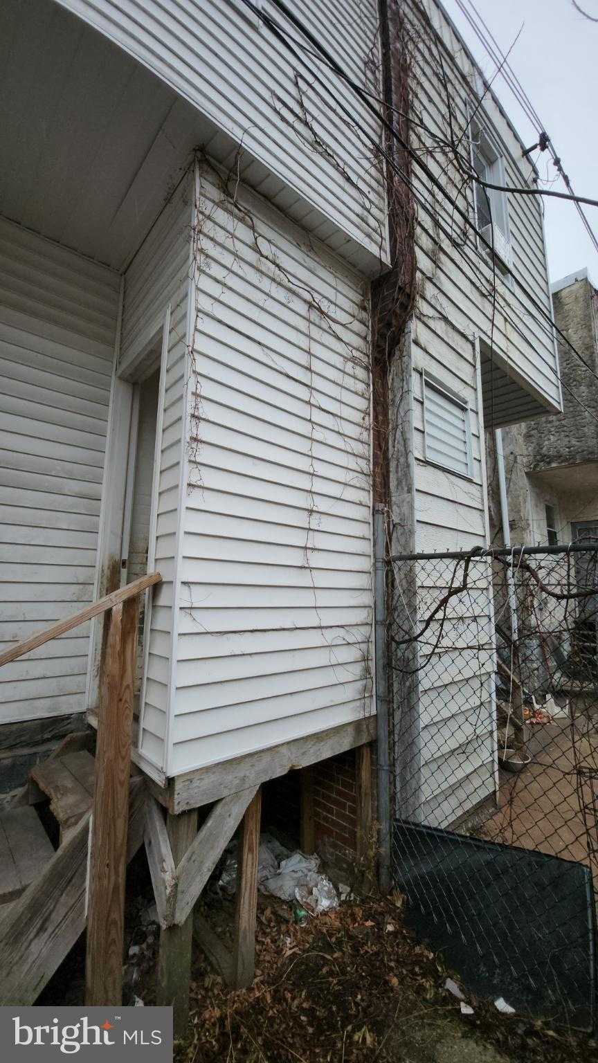 5619 Montrose St photo 8