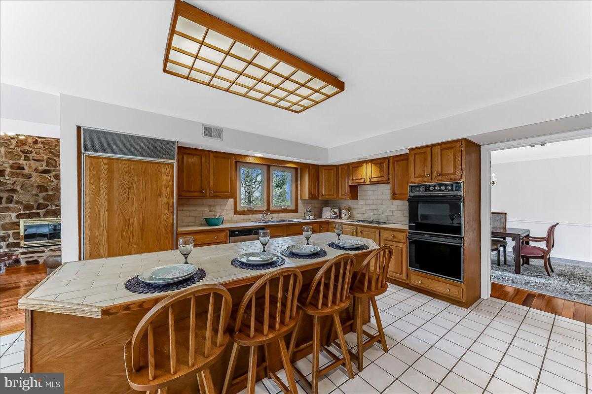 971 Derring Ln photo 15