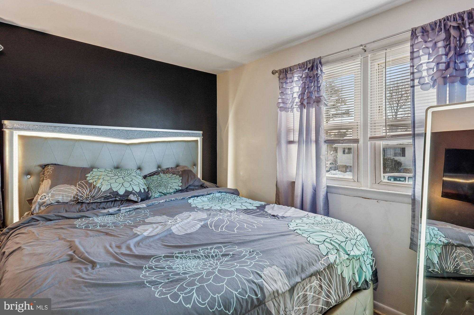 3723 Eastman Rd photo 16