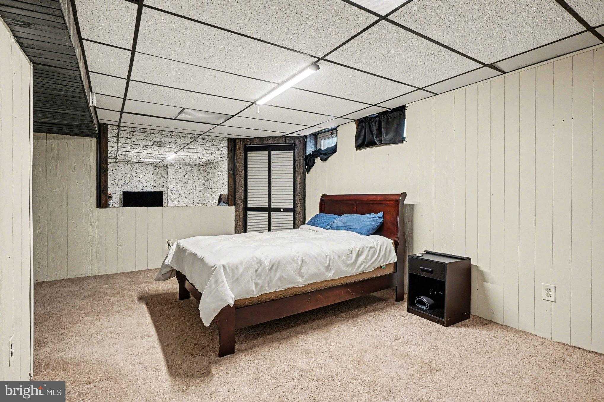 1370 Harford Square Dr photo 25