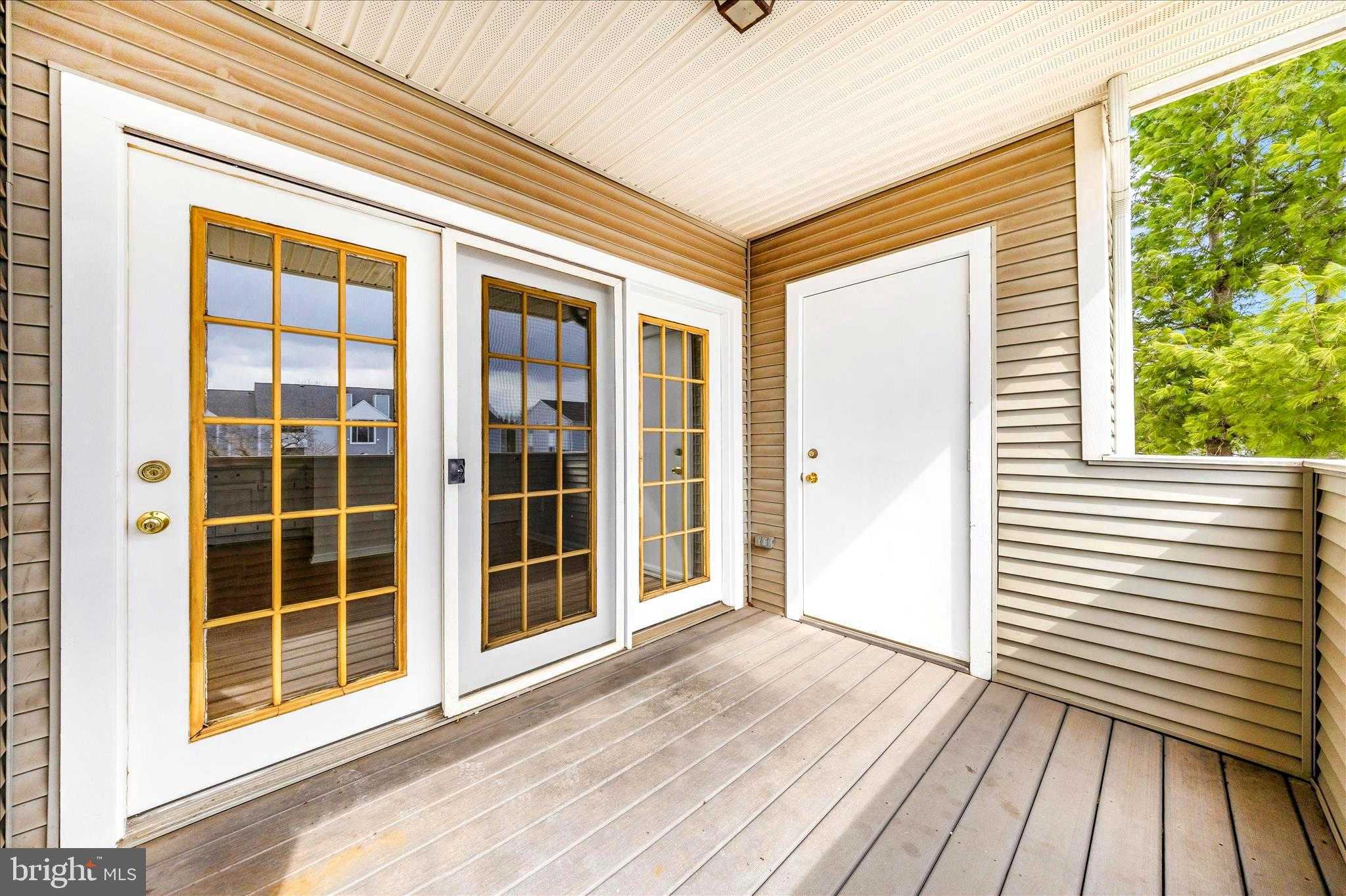 2137 Wainwright CT Unit 1b photo 42